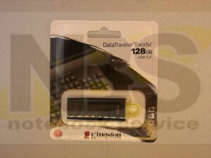 USB 3.2 Kingston DTX/128GB  128GB черный