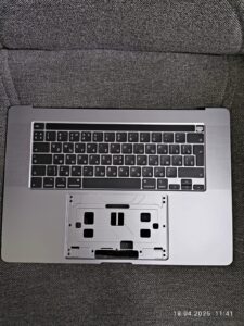 Клавиатура для ноутбука AP model:A2141 Space Gray enter"7" RU + C Panel